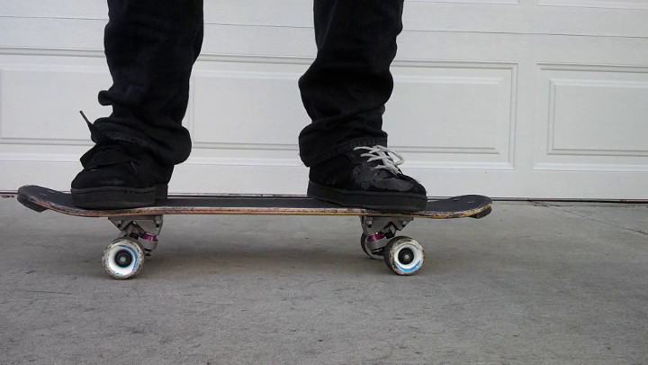 File:Heelside Railstand Regular SBS 09.jpg